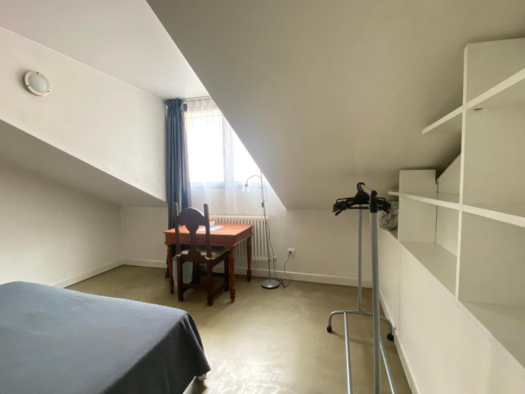 Sant Ambrogio Courtyard Room In Shared Flat Милано Екстериор снимка